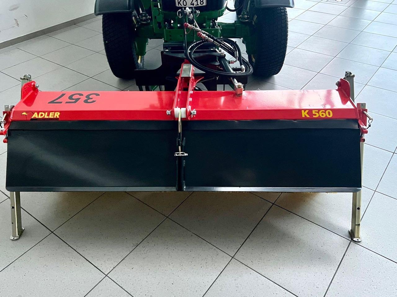 Kehrmaschine des Typs Adler Arbeitsmaschinen K560, Gebrauchtmaschine in Beckum (Bild 3)