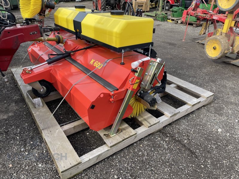 Kehrmaschine des Typs Adler Arbeitsmaschinen K600 240cm, Neumaschine in Ringsheim (Bild 1)