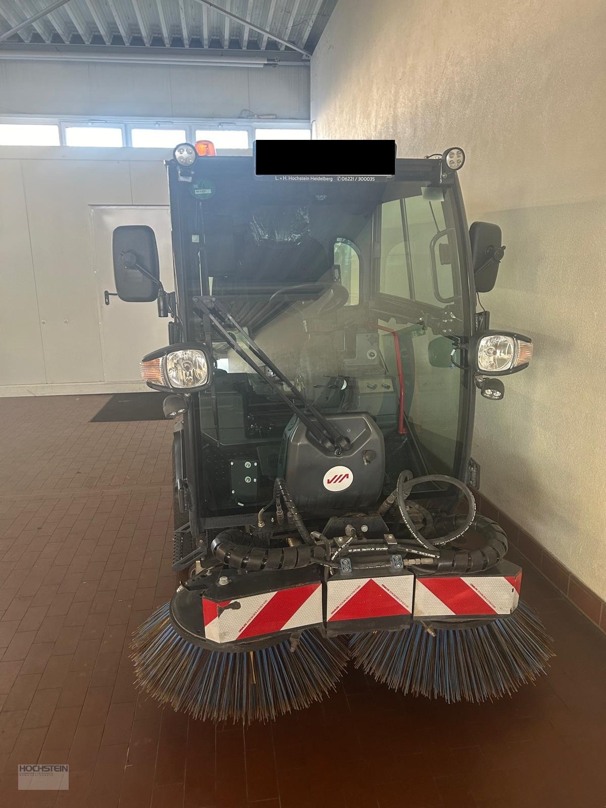 Kehrmaschine des Typs AEBI SCHMIDT Flexigo 150, Gebrauchtmaschine in Heidelberg - Rohrbach Süd (Bild 2)