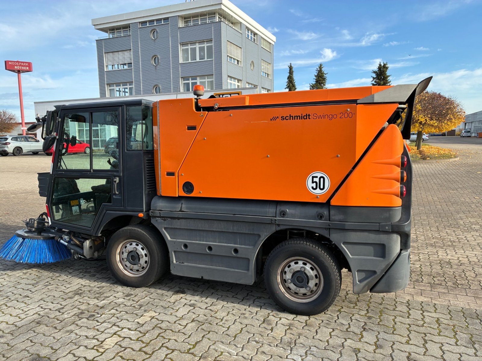 Kehrmaschine des Typs Aebi Schmidt Swingo 200+, Gebrauchtmaschine in Wiedemar (Bild 3)