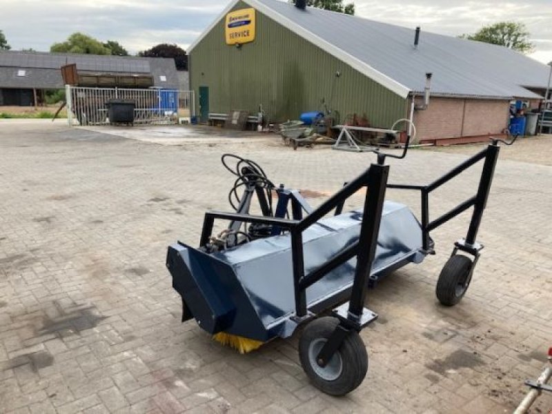 Kehrmaschine des Typs AP Veegmachine, Gebrauchtmaschine in Wierden (Bild 3)