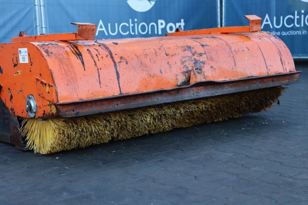 Kehrmaschine of the type Atec 05BBC1685, Gebrauchtmaschine in Antwerpen (Picture 11)