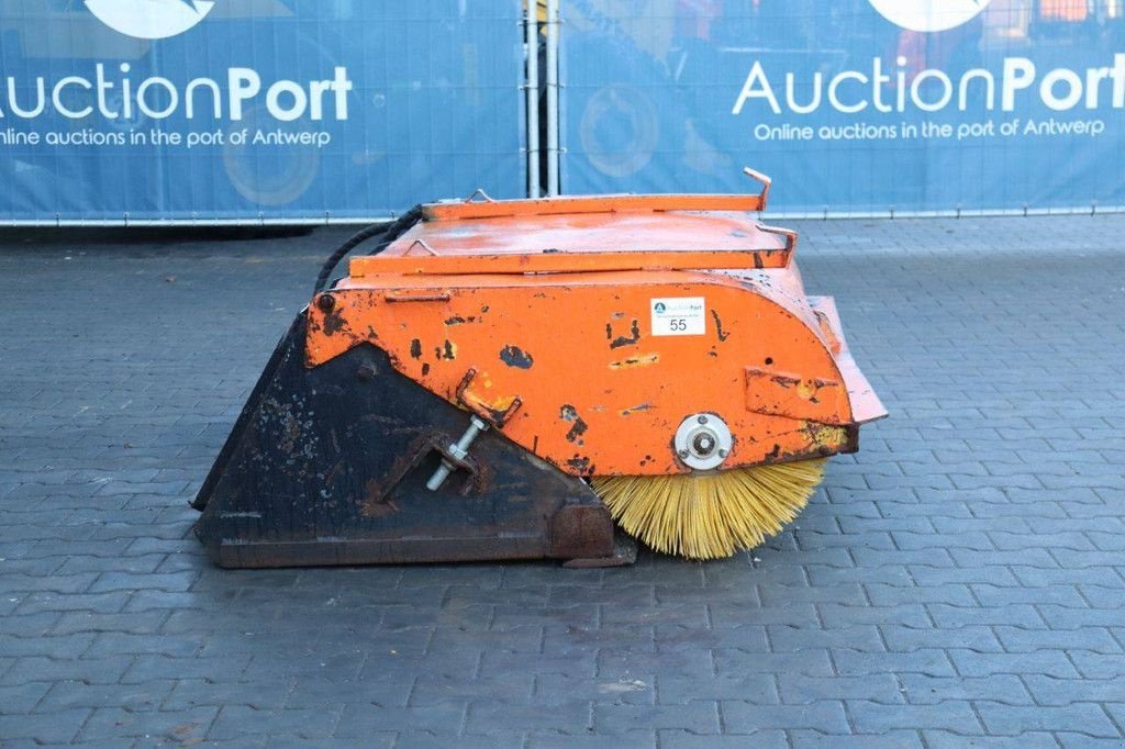 Kehrmaschine of the type Atec 05BBC1685, Gebrauchtmaschine in Antwerpen (Picture 9)