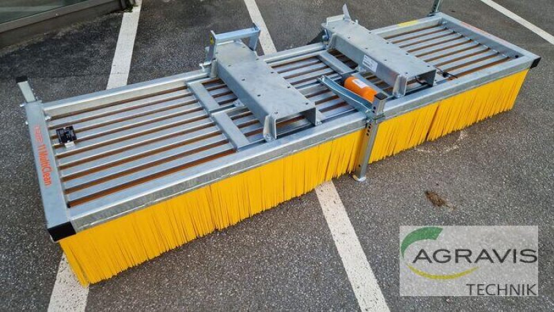 Kehrmaschine tipa Bema 11 MULTI-CLEAN 2500, Neumaschine u Melle-Wellingholzhausen (Slika 2)
