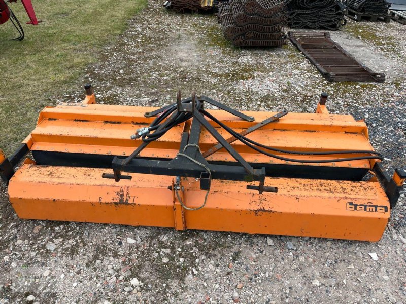 Kehrmaschine des Typs Bema 230, Gebrauchtmaschine in Twist - Rühlerfeld (Bild 1)