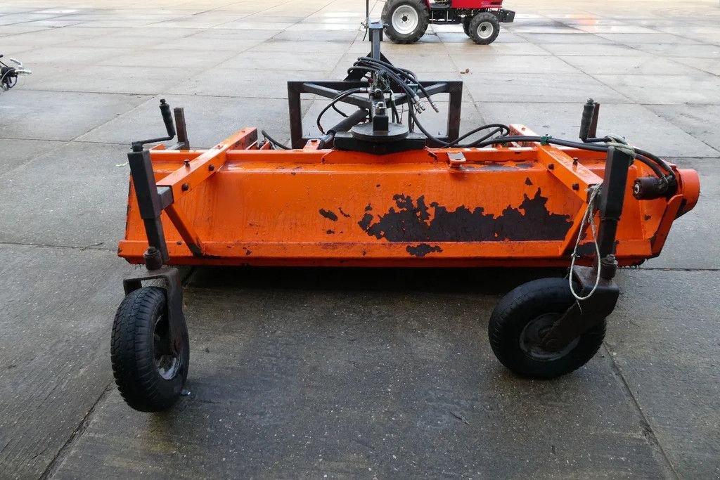 Kehrmaschine des Typs Bema 240, Neumaschine in Losdorp (Bild 3)