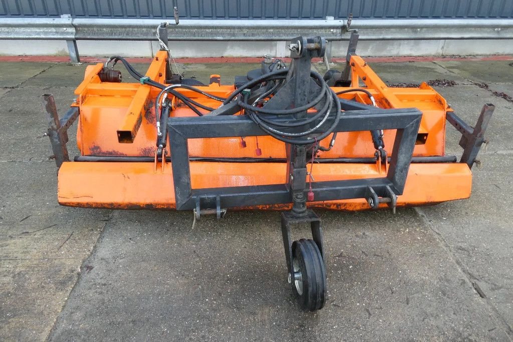 Kehrmaschine des Typs Bema 240, Neumaschine in Losdorp (Bild 4)