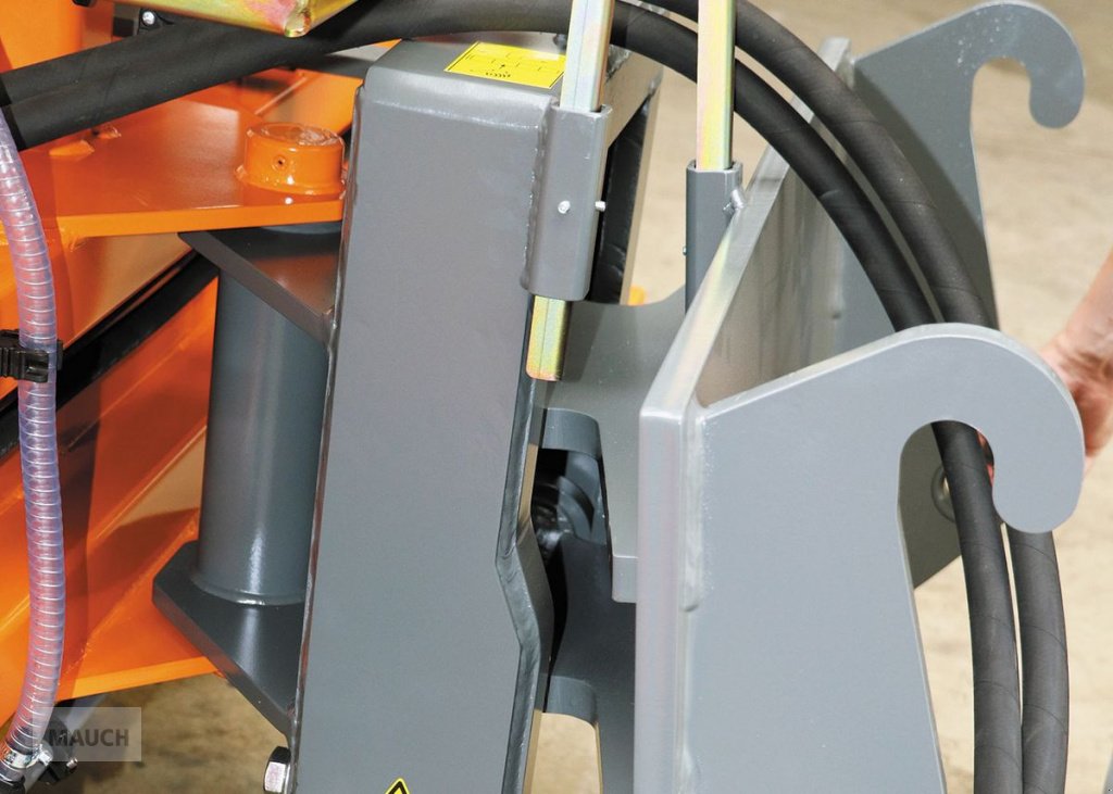 Kehrmaschine of the type Bema 30 Dual 1850 - 2600mm in Diversen Breiten, Neumaschine in Burgkirchen (Picture 4)