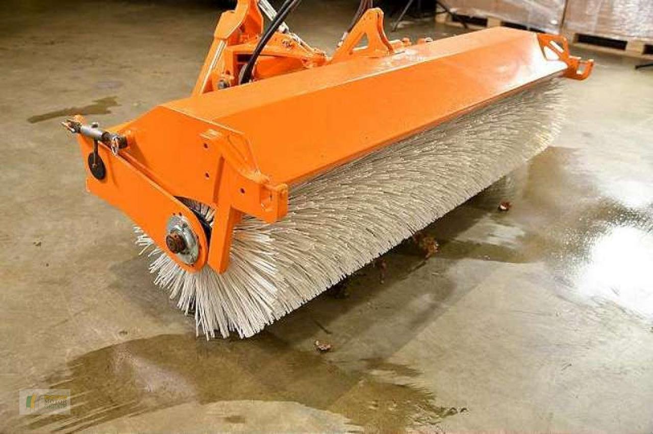 Kehrmaschine a típus Bema 520 DUAL 1550, Gebrauchtmaschine ekkor: Cloppenburg (Kép 2)