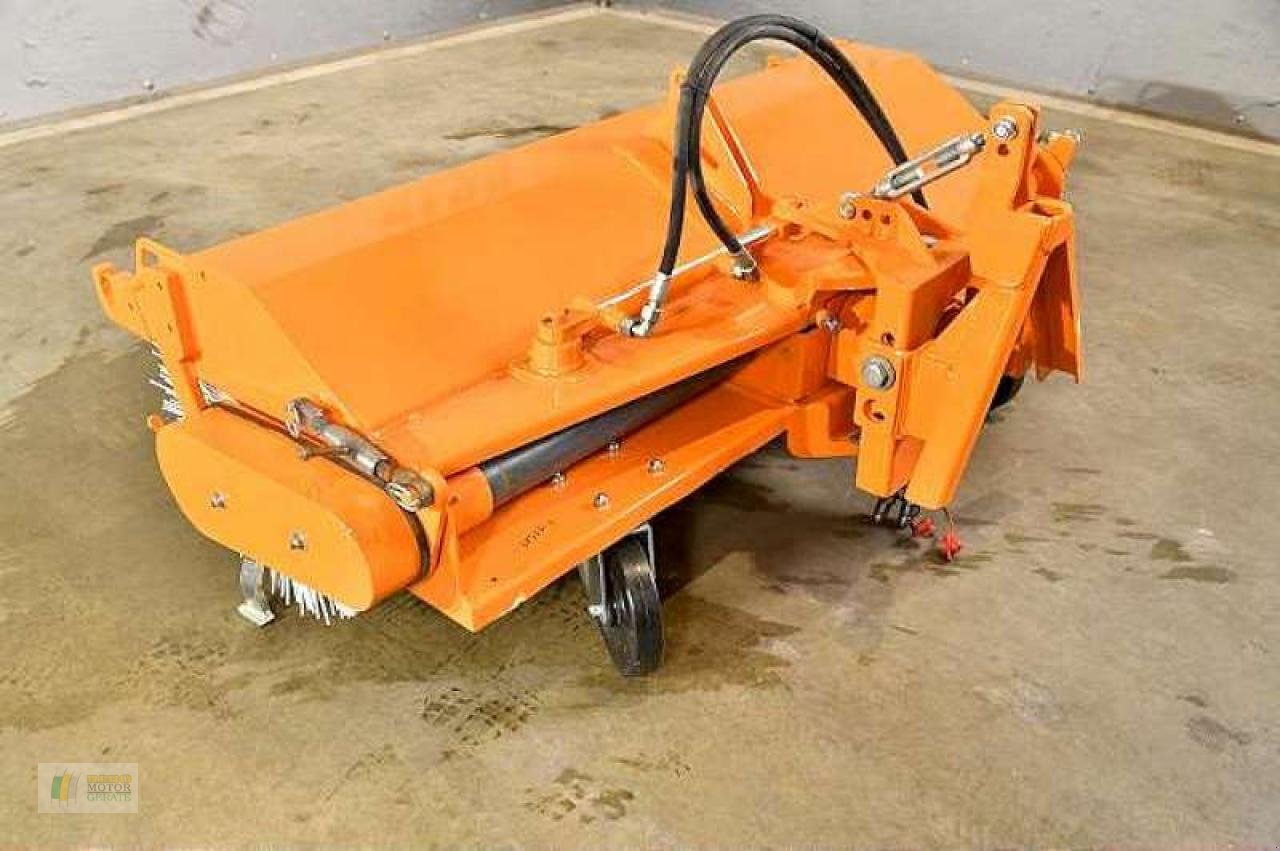 Kehrmaschine a típus Bema 520 DUAL 1550, Gebrauchtmaschine ekkor: Cloppenburg (Kép 3)