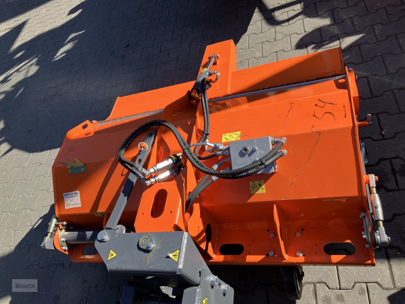 Kehrmaschine van het type Bema 580 Kommunalkehrmaschine Vorführer, Vorführmaschine in Burgkirchen (Foto 9)