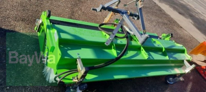 Kehrmaschine van het type Bema AGRAR 2300 BEMA KEHRMASCHINE, Neumaschine in Marktoberdorf (Foto 2)