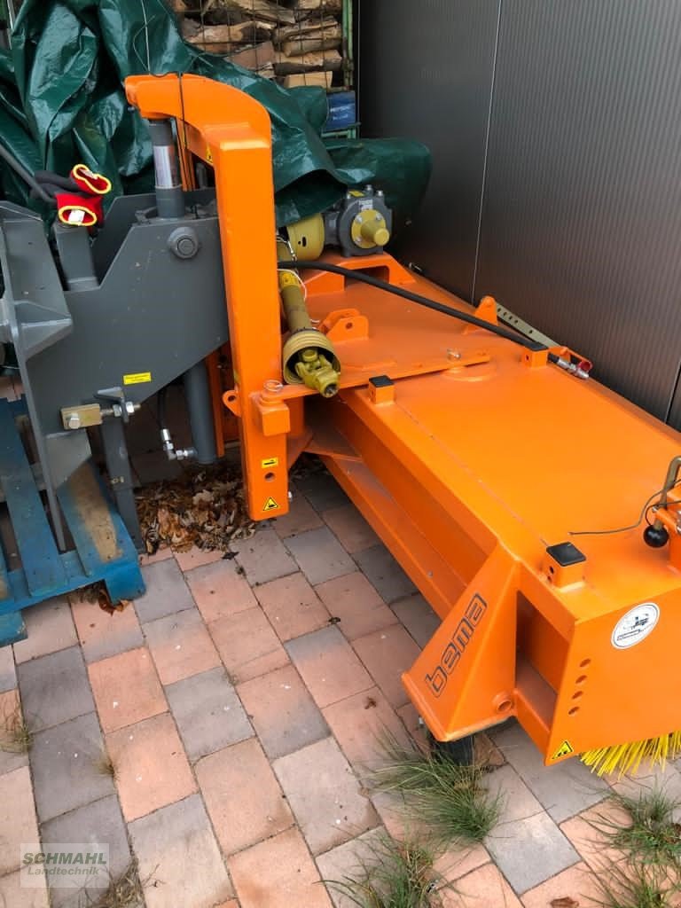 Kehrmaschine des Typs Bema BEMA 30 Kehrbesen, Vorführmaschine in Woltersdorf (Bild 1)