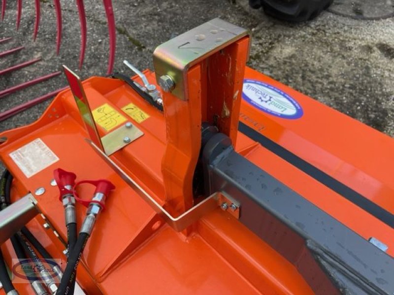 Kehrmaschine des Typs Bema Dual 20/1550, Neumaschine in Münzkirchen (Bild 5)