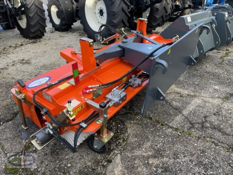 Kehrmaschine des Typs Bema Dual 20/1550, Neumaschine in Münzkirchen (Bild 4)