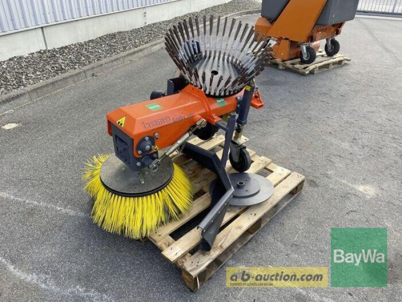 Kehrmaschine des Typs Bema GROBY LIGHT - MECH.ANTRIEB, Gebrauchtmaschine in Bamberg (Bild 5)