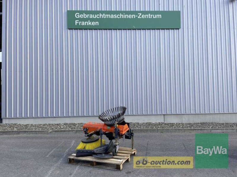Kehrmaschine des Typs Bema GROBY LIGHT - MECH.ANTRIEB, Gebrauchtmaschine in Bamberg (Bild 1)