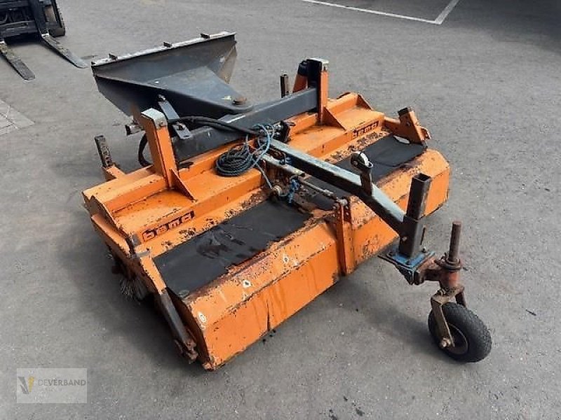 Kehrmaschine typu Bema Kehrmaschine mit Wanne, Gebrauchtmaschine v Colmar-Berg (Obrázek 2)