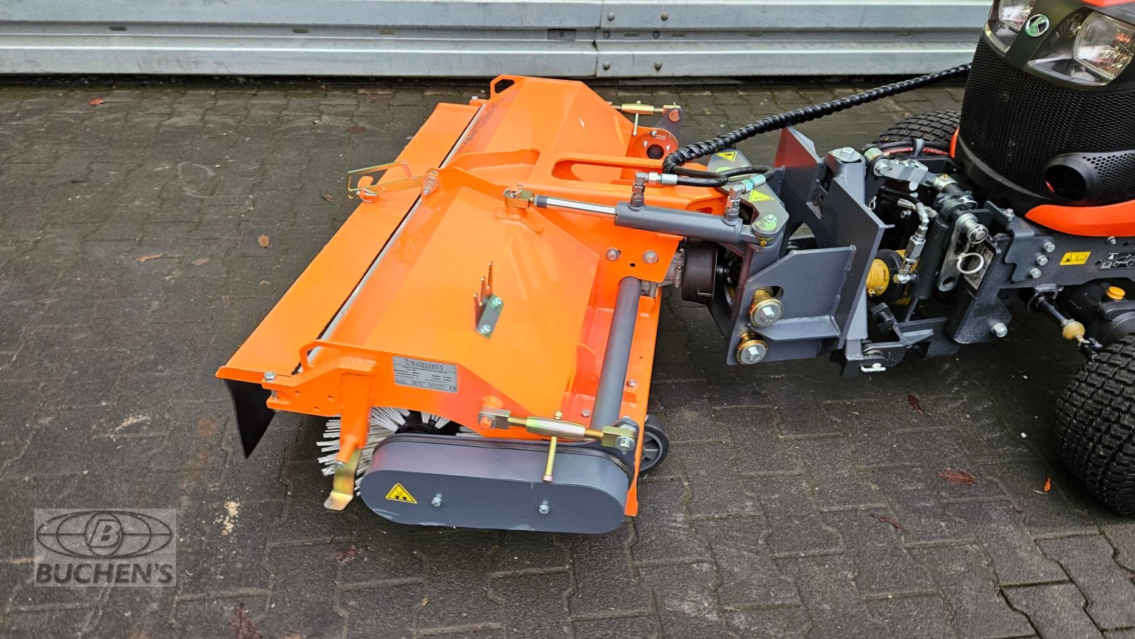 Kehrmaschine des Typs Bema Kommunal Dual 450 1250, Neumaschine in Olpe (Bild 1)