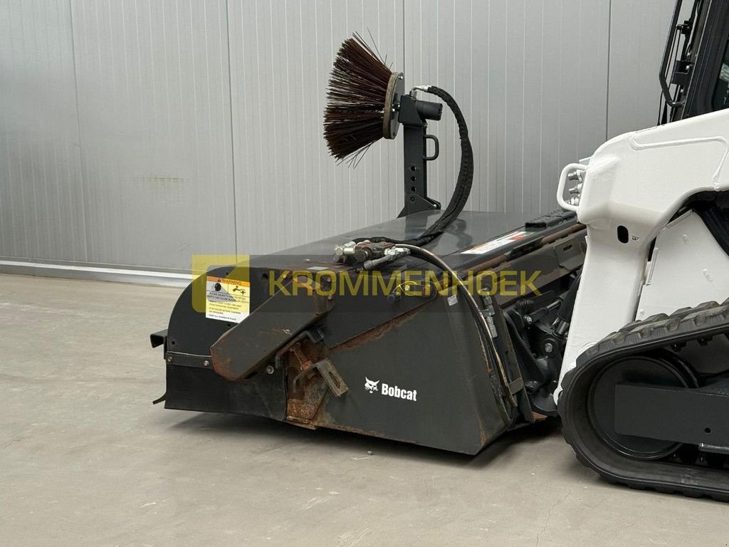 Kehrmaschine du type Bobcat 72 Sweeper Bucket, Gebrauchtmaschine en Apeldoorn (Photo 3)
