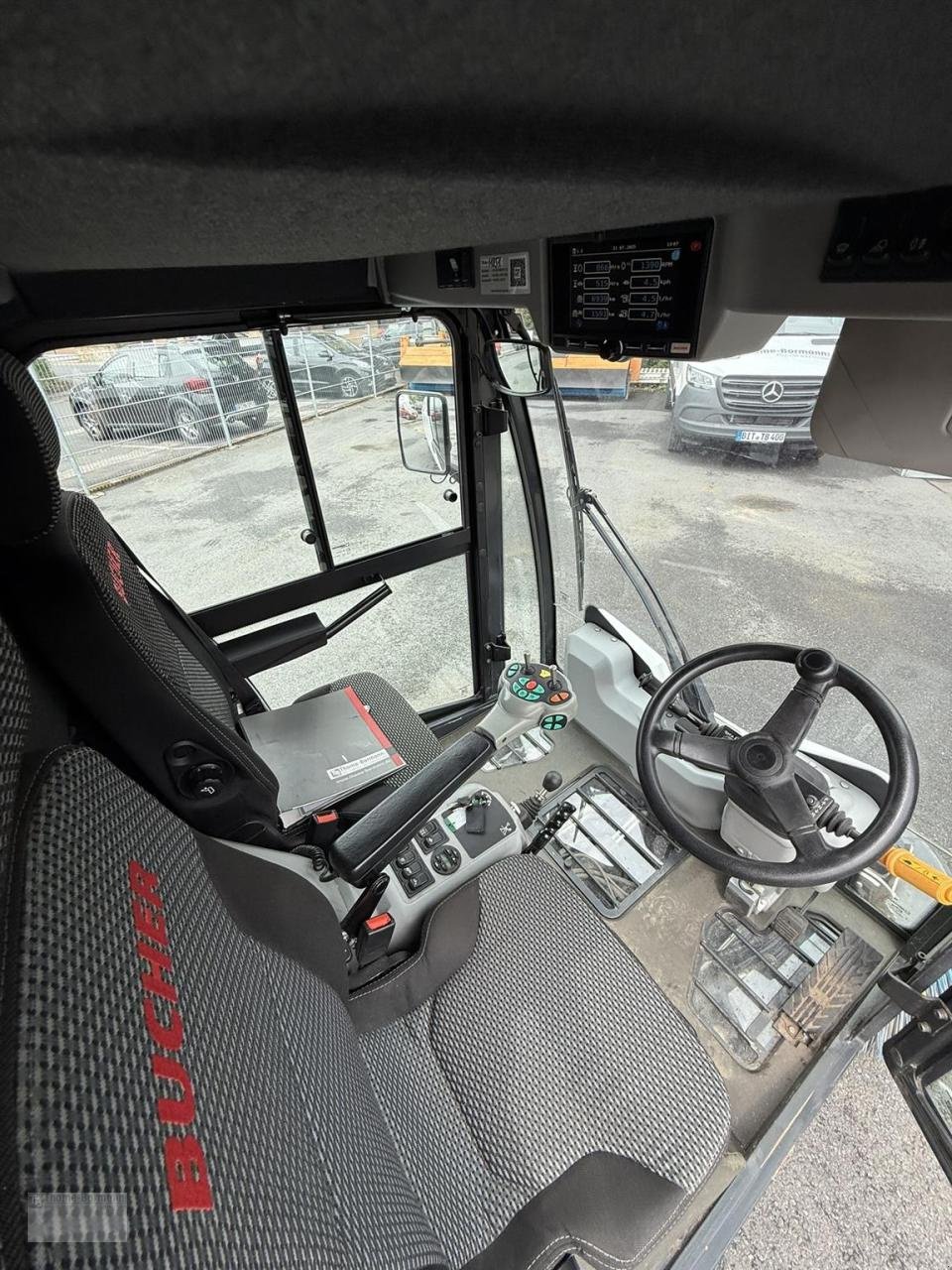 Kehrmaschine des Typs Bucher C202 Euro 6C, Gebrauchtmaschine in Prüm (Bild 4)