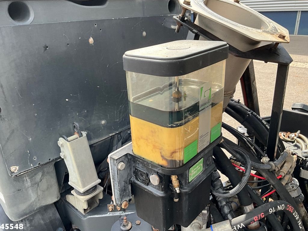 Kehrmaschine типа Bucher Citycat 2020 with 3-rd brush, Gebrauchtmaschine в ANDELST (Фотография 11)