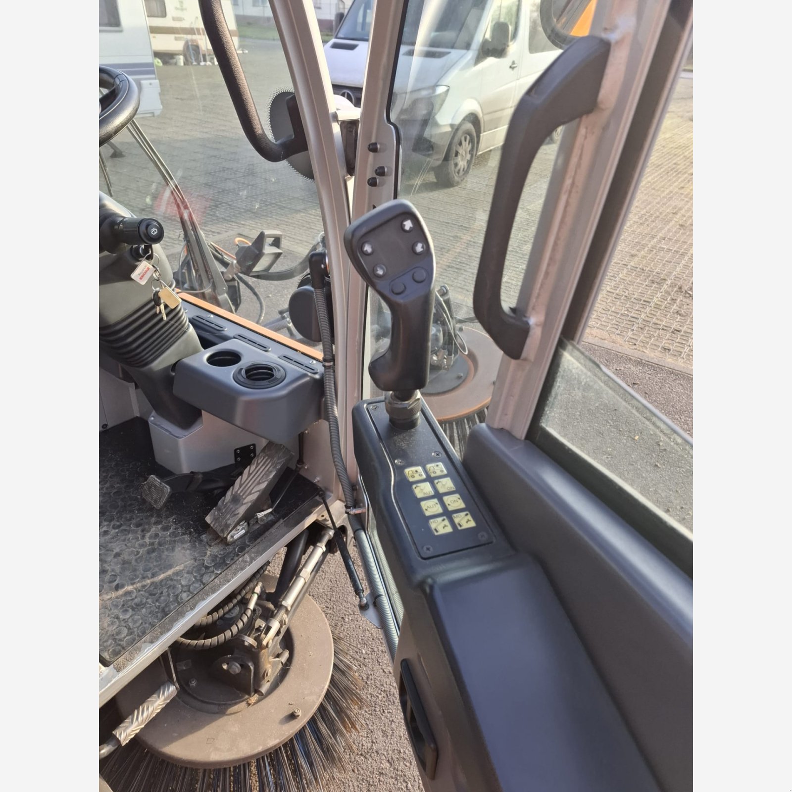 Kehrmaschine типа Bucher CityCat 2020, Gebrauchtmaschine в Oelde (Фотография 11)