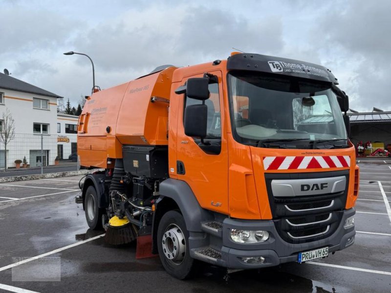 Kehrmaschine des Typs Bucher V65h DAF, Gebrauchtmaschine in Prüm
