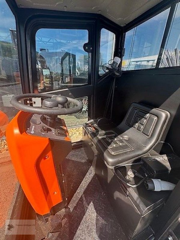 Kehrmaschine des Typs Daewoo DAS 100  Kehrmaschine Kabine elektrisch, Gebrauchtmaschine in Gevelsberg (Bild 4)