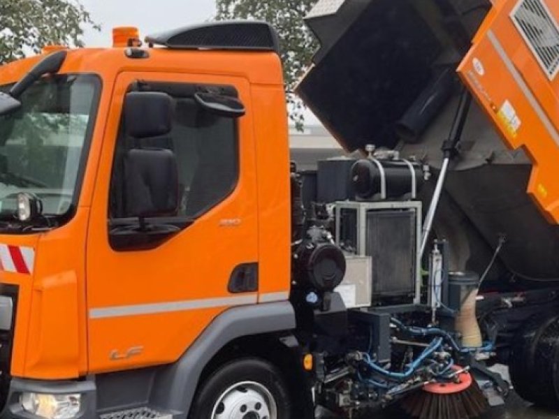Kehrmaschine des Typs DAF LF 210 FA, Gebrauchtmaschine in Michelstadt (Bild 1)