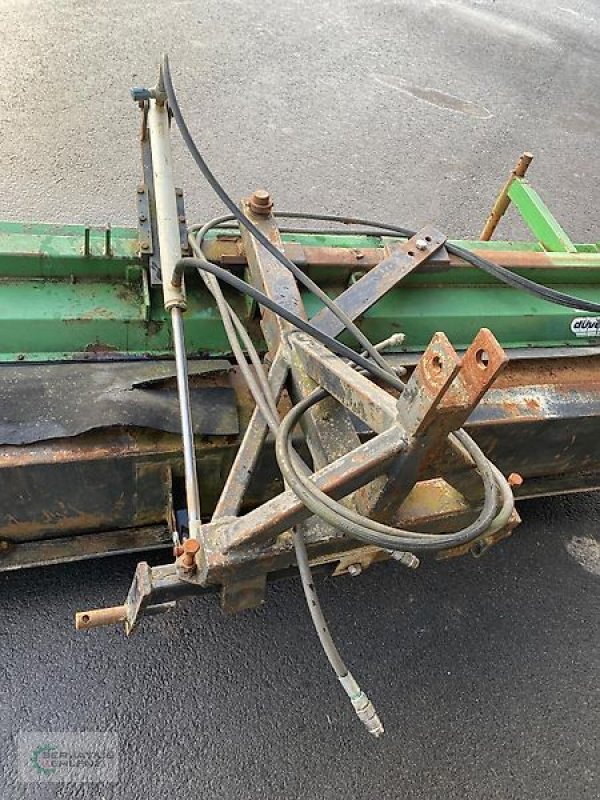 Kehrmaschine del tipo Düvelsdorf Düvelsdorf DKWB27 Kehrmaschine 2,7m Heck, Gebrauchtmaschine en Rittersdorf (Imagen 5)