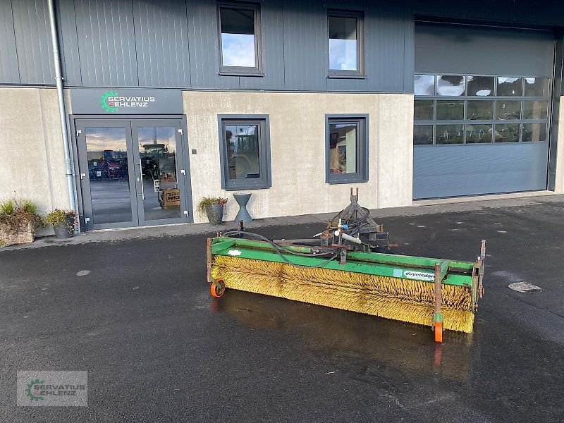 Kehrmaschine del tipo Düvelsdorf Düvelsdorf DKWB27 Kehrmaschine 2,7m Heck, Gebrauchtmaschine en Rittersdorf (Imagen 1)