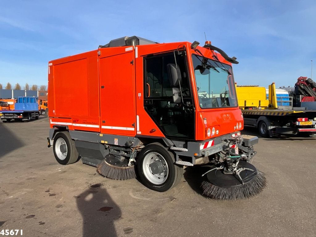 Kehrmaschine des Typs Dulevo 5020 Euro 6 with 3-rd brush, Gebrauchtmaschine in ANDELST (Bild 11)