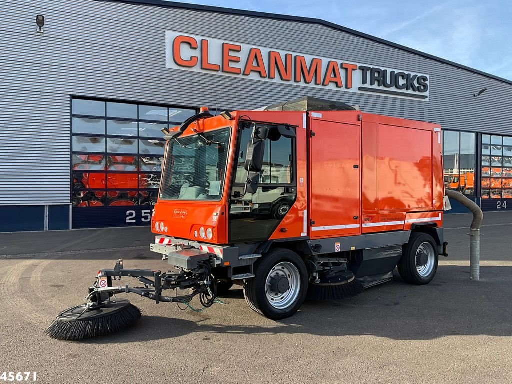 Kehrmaschine des Typs Dulevo 5020 Euro 6 with 3-rd brush, Gebrauchtmaschine in ANDELST (Bild 3)