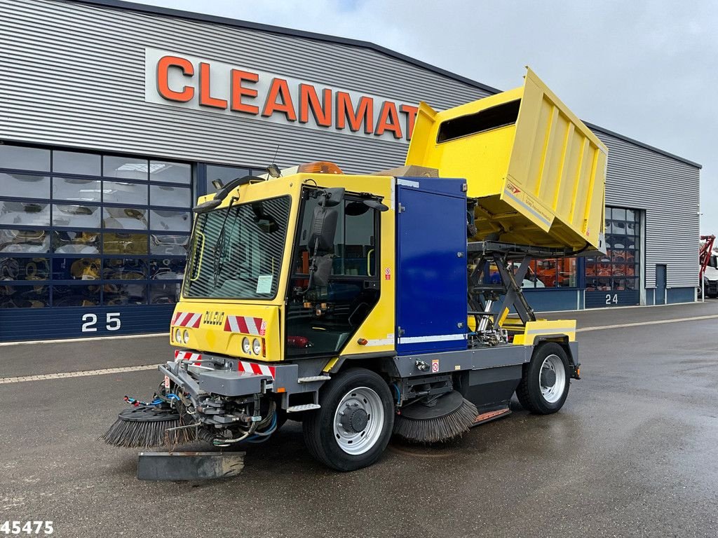 Kehrmaschine van het type Dulevo 5020 S with 3-rd brush, Gebrauchtmaschine in ANDELST (Foto 1)