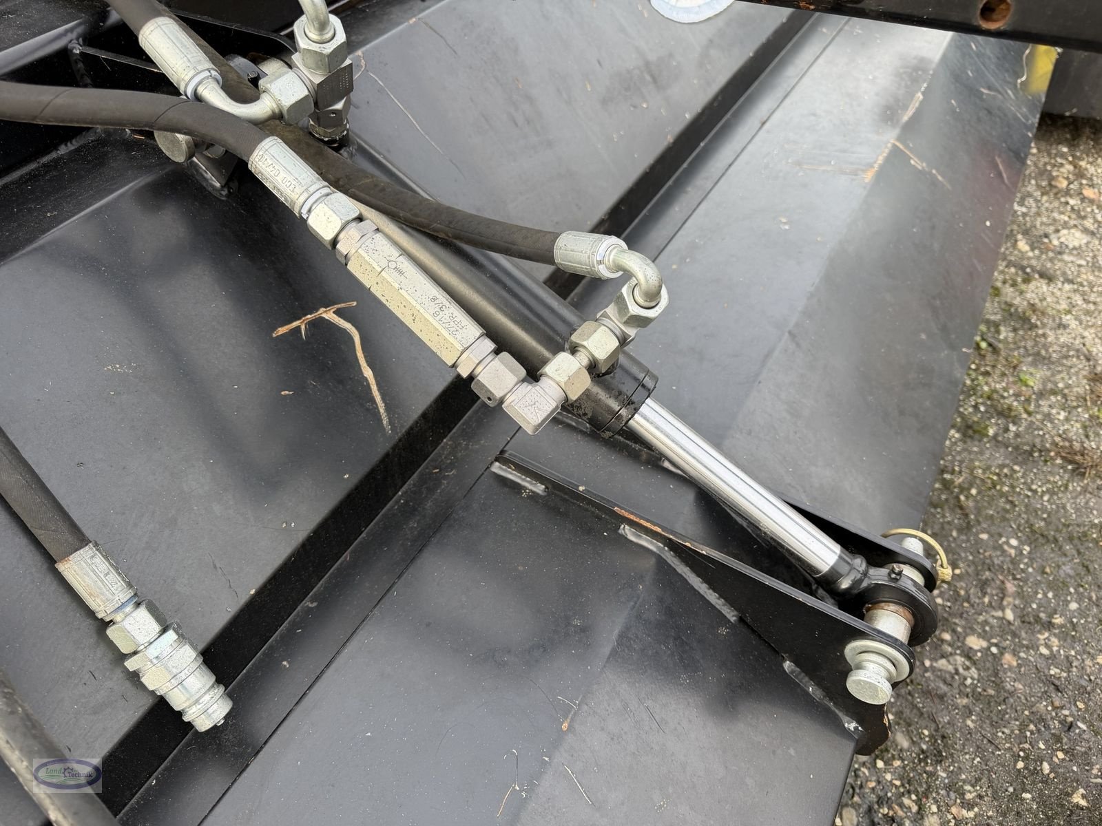 Kehrmaschine des Typs Eco GBS 230, Gebrauchtmaschine in Münzkirchen (Bild 3)