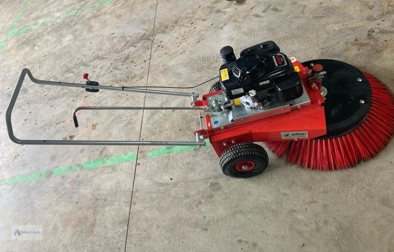 Kehrmaschine of the type Efco 85 Radial Sweep H160, Gebrauchtmaschine in Wittlich (Picture 1)
