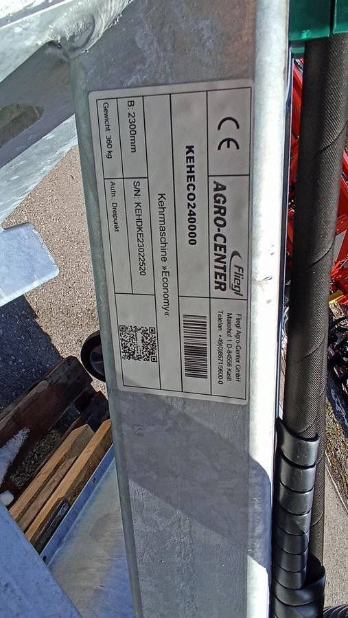 Kehrmaschine des Typs Fliegl ECONOMY 230, Neumaschine in Grünbach (Bild 2)