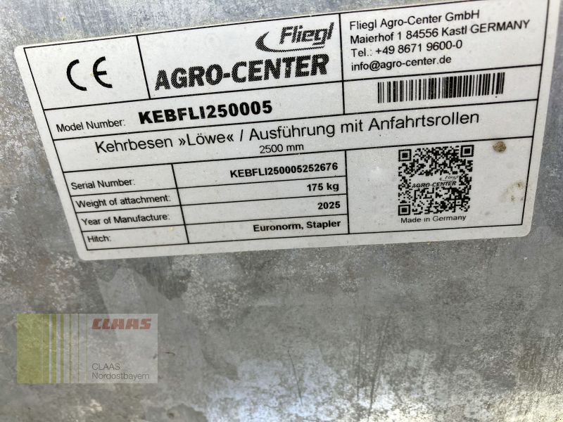 Kehrmaschine des Typs Fliegl KEBFLI250005 LÖWE 2.500MM, Neumaschine in Hollfeld (Bild 8)
