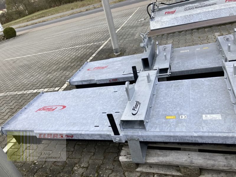 Kehrmaschine του τύπου Fliegl KEBFLI400005 LÖWE 4.000MM, Neumaschine σε Schwend (Φωτογραφία 7)