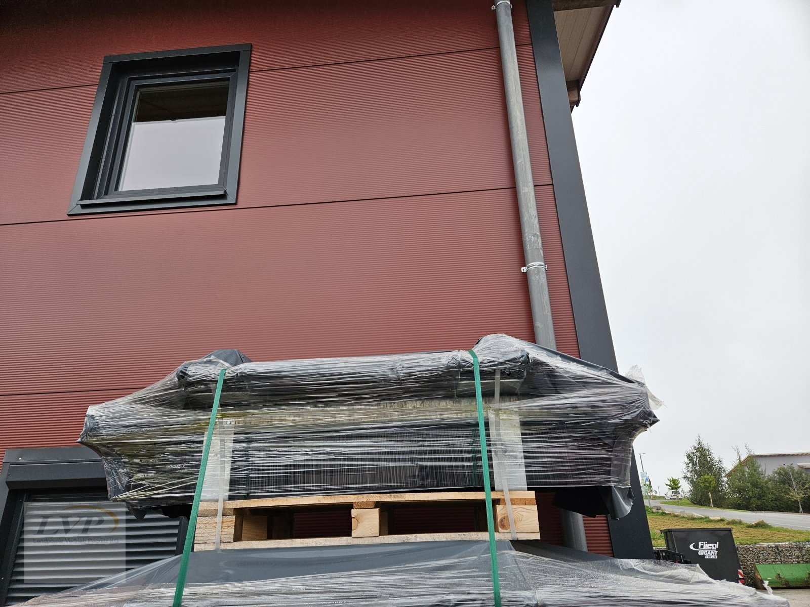 Kehrmaschine typu Fliegl Kehrbesen Löwe, Neumaschine v Hohenau (Obrázek 1)