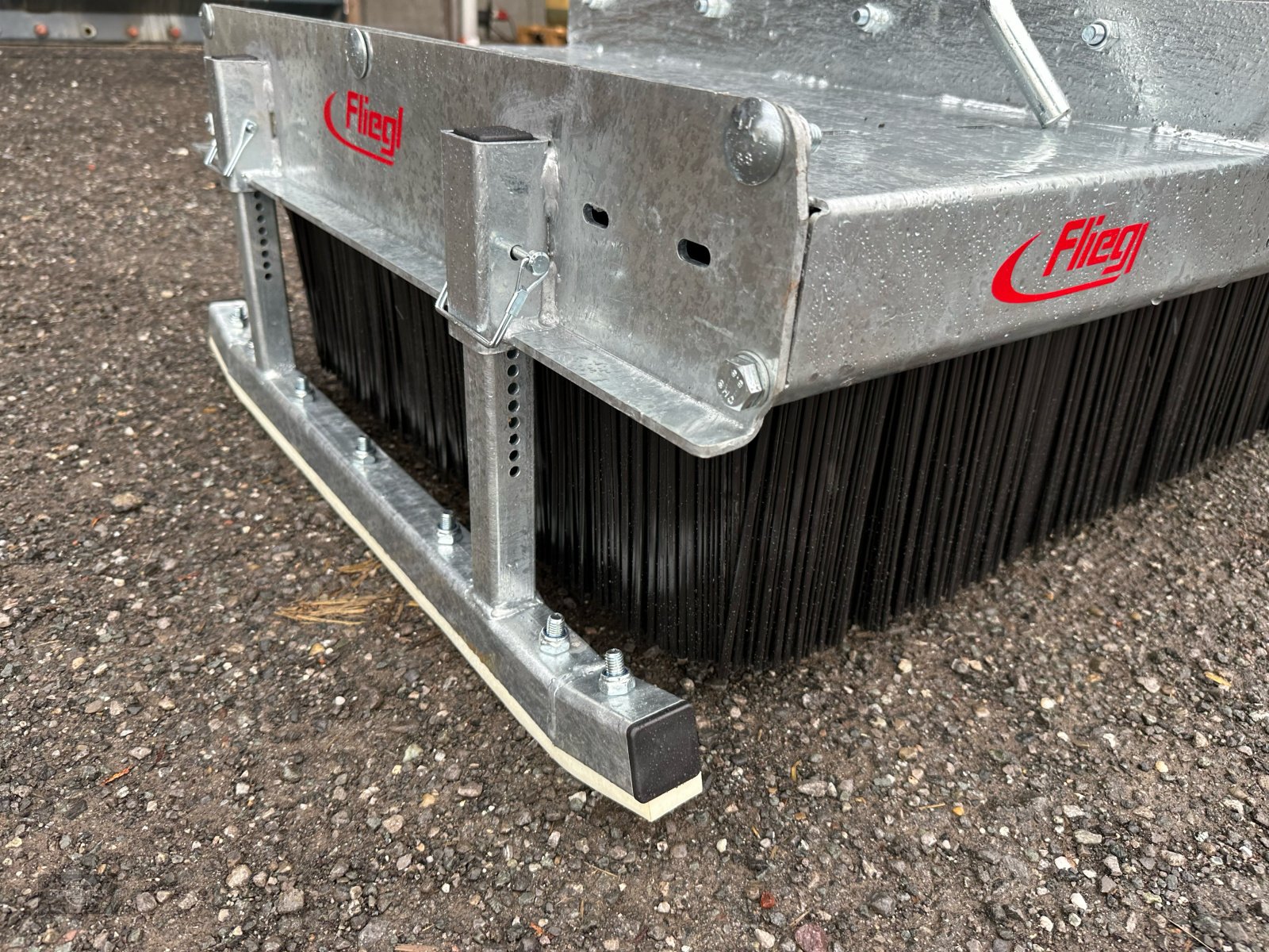 Kehrmaschine typu Fliegl Löwe Schubbesen 2 m, Neumaschine v Rankweil (Obrázek 5)