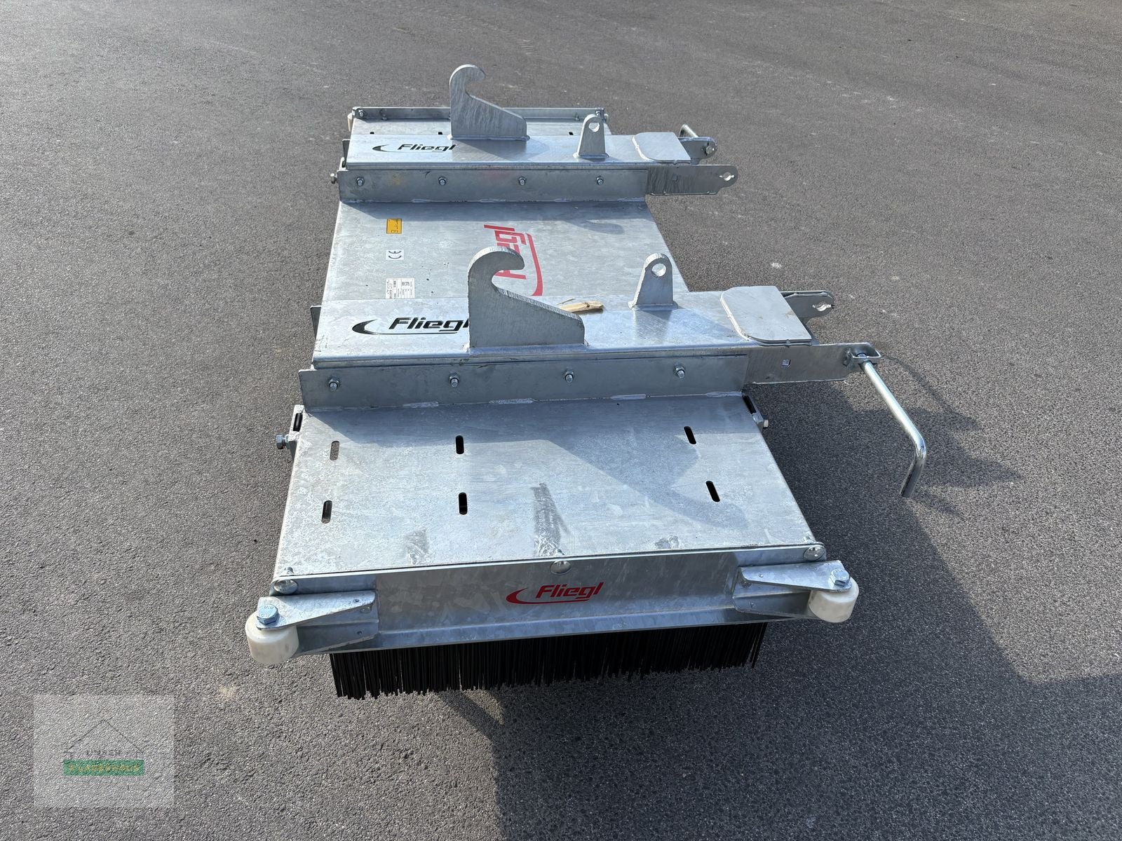 Kehrmaschine typu Fliegl Löwe, Neumaschine w Mattersburg (Zdjęcie 2)