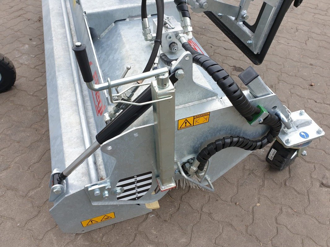 Kehrmaschine tip Fliegl TYP 600, Neumaschine in Sittensen (Poză 4)
