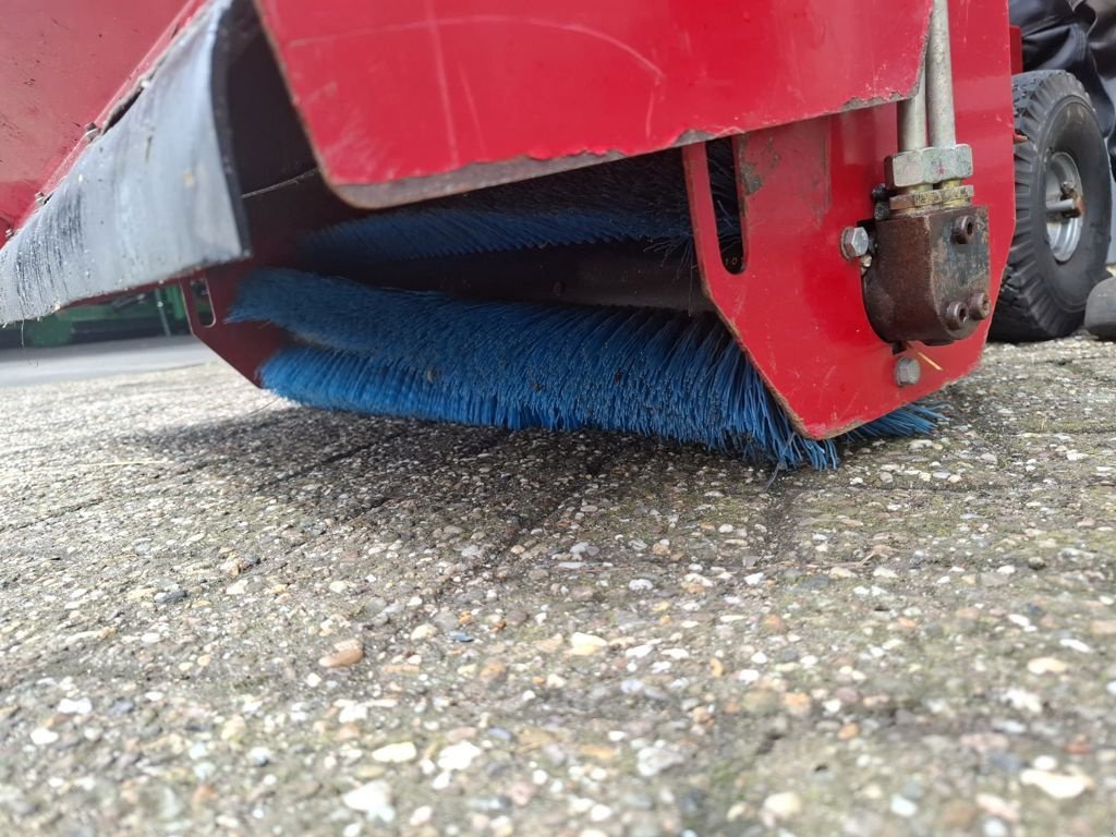 Kehrmaschine typu GS 0750 VEEGMACHINE, Gebrauchtmaschine v MARIENHEEM (Obrázek 5)