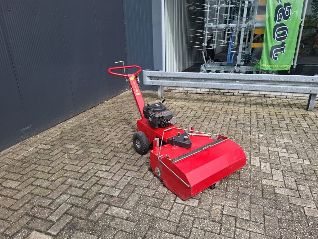 Kehrmaschine typu GS 0750 VEEGMACHINE, Gebrauchtmaschine v MARIENHEEM (Obrázek 1)