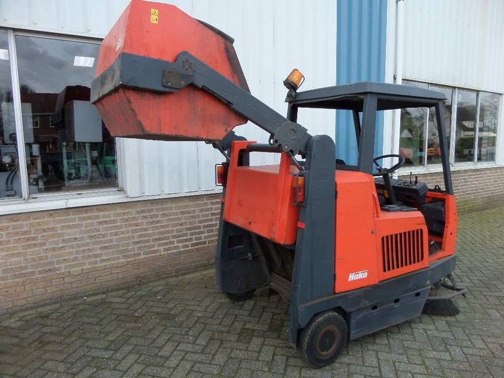 Kehrmaschine typu Hako 1450E, Gebrauchtmaschine v Rucphen (Obrázek 4)