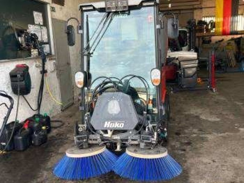 Kehrmaschine des Typs Hako Citymaster 400 Comfort, Gebrauchtmaschine in Wuppertal (Bild 1)