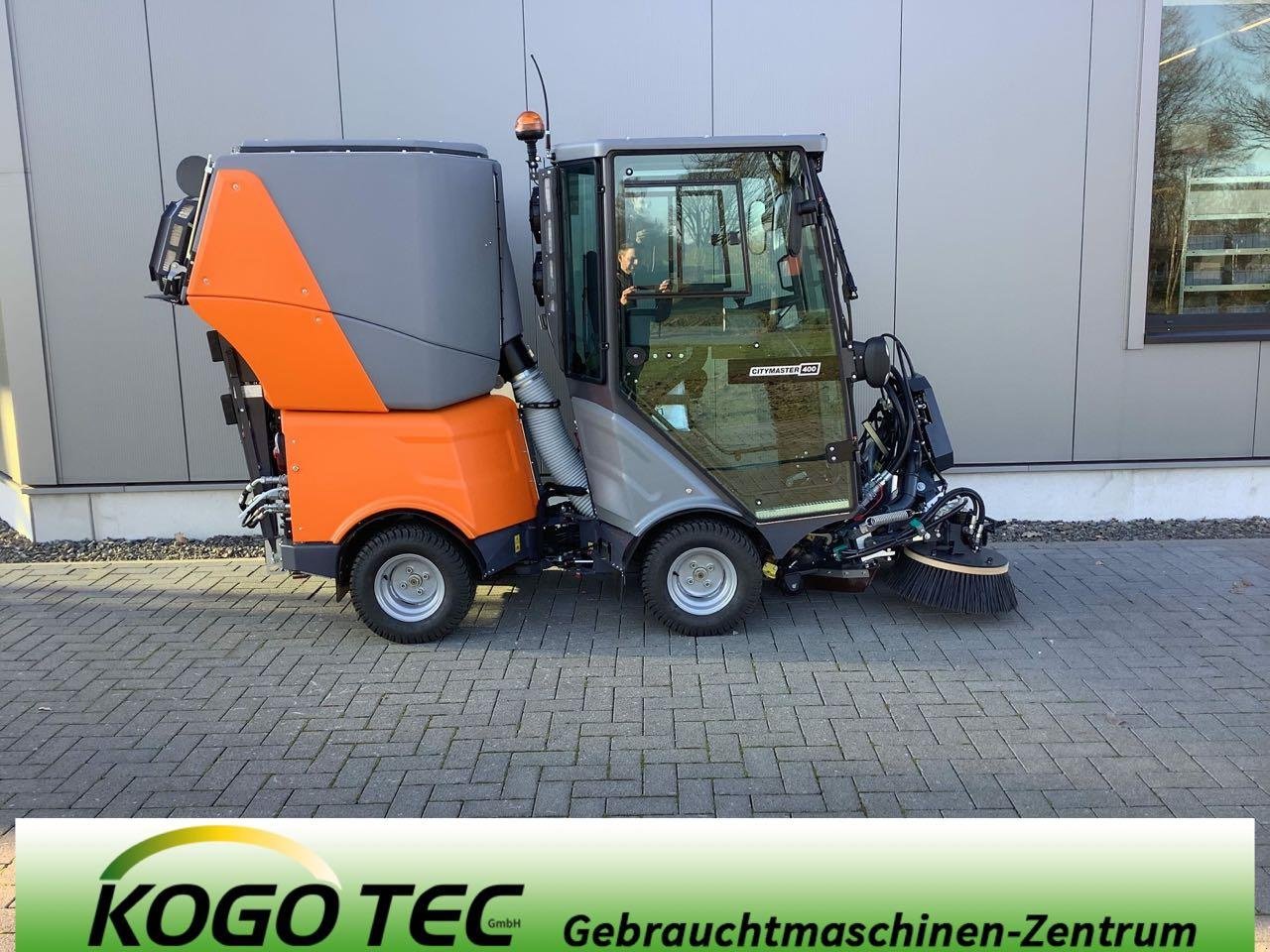 Kehrmaschine des Typs Hako Citymaster 400, Neumaschine in Greven (Bild 1)