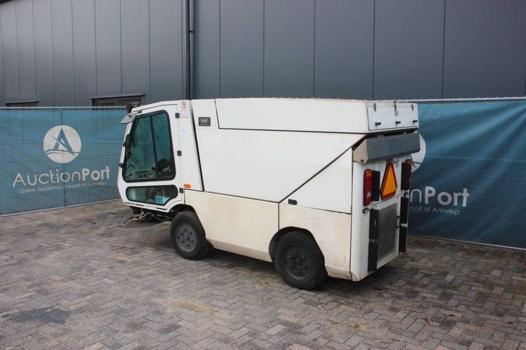 Kehrmaschine от тип HMF 214, Gebrauchtmaschine в Antwerpen (Снимка 3)